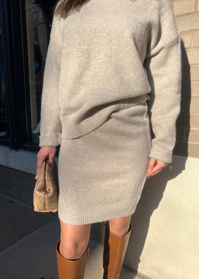 COZY TWO TONE KNIT SKIRT- OATMEAL