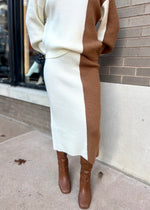 COLORBLOCK SWEATER SKIRT- IVORY/BROWN