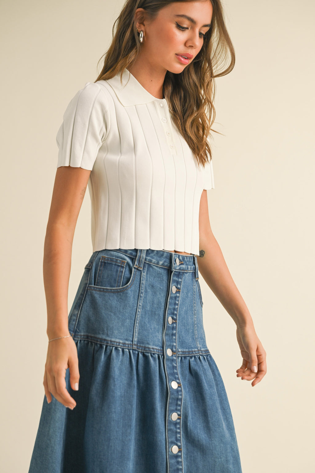 WIDE RIBBED COLLARED TOP- WHITE