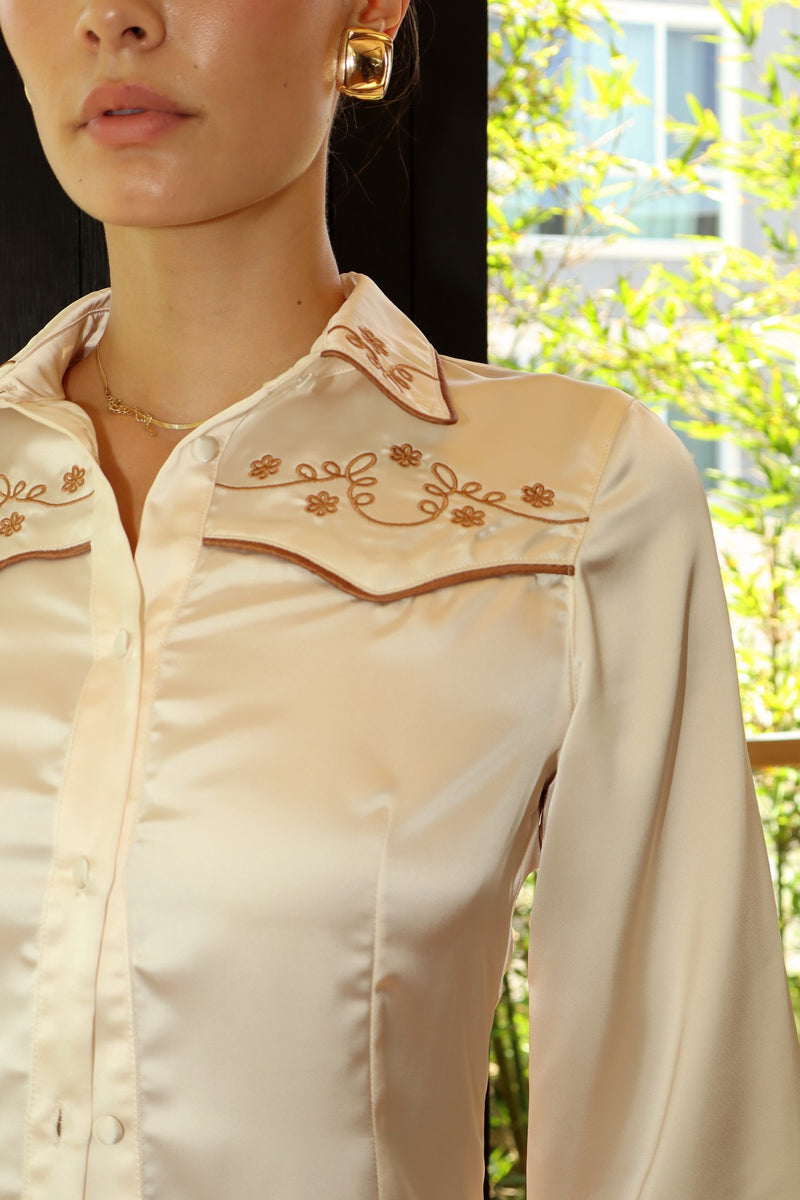 WESTERN EMBROIDERED BUTTON DOWN- CREAM