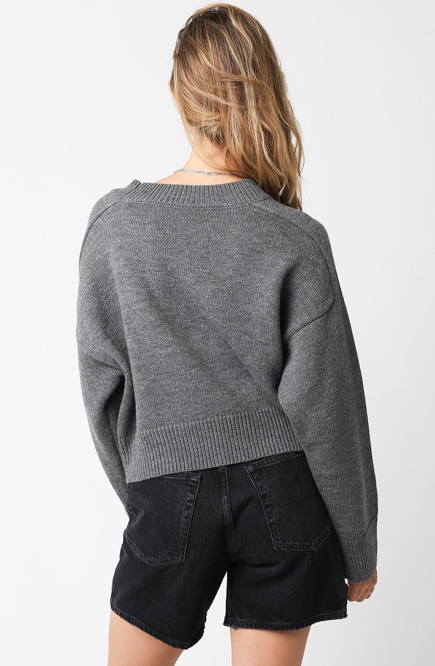 CREW NECK SWEATER- DK. GREY